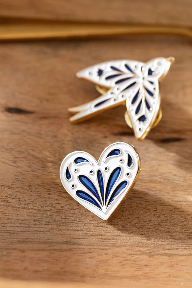 Blue Heart - pins - Image 2